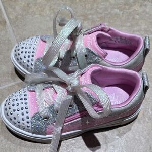 Twinkle Toes Sparkly Light Up Sneakers